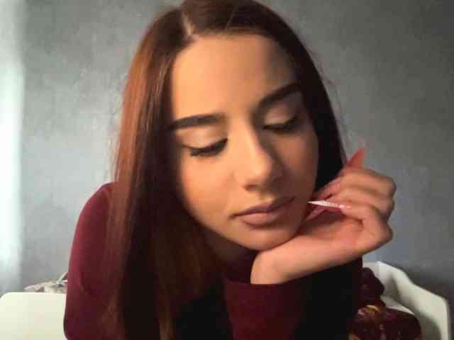 Model: Kira_me