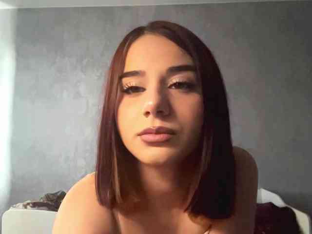 Model: Kira_me