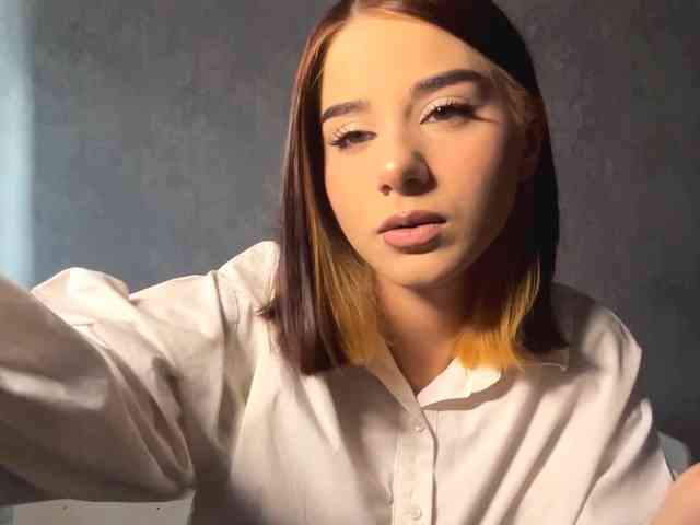 Kira_me