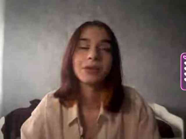 Kira_me webcam