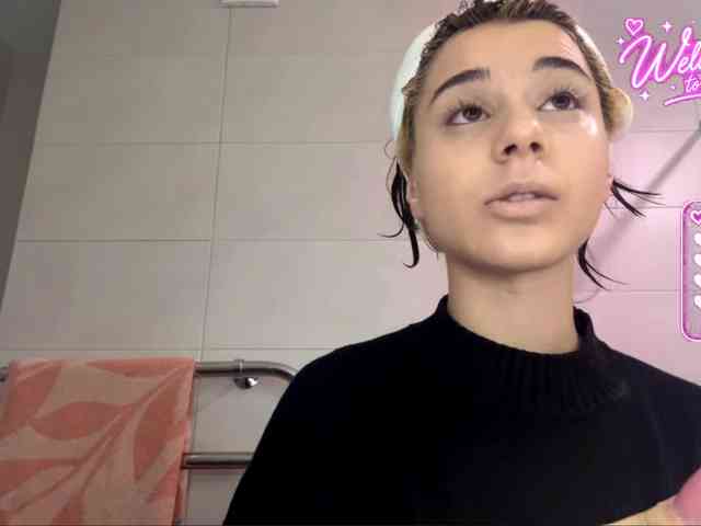Kira_me webcam