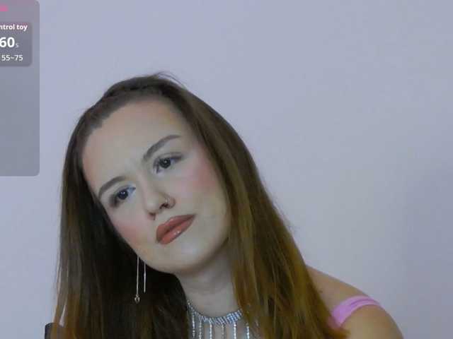 ErikaPinky live cam on BongaCams