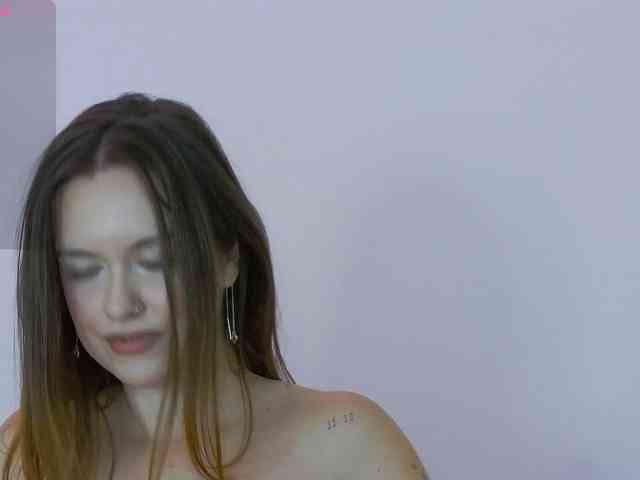 ErikaPinky webcam