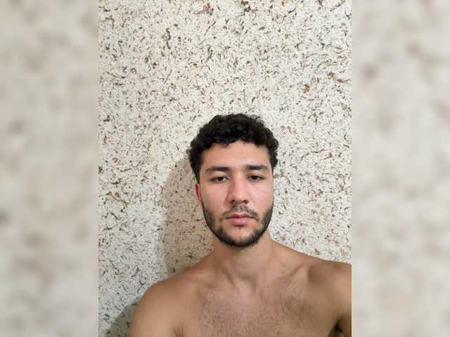 Tim23b — live male cam