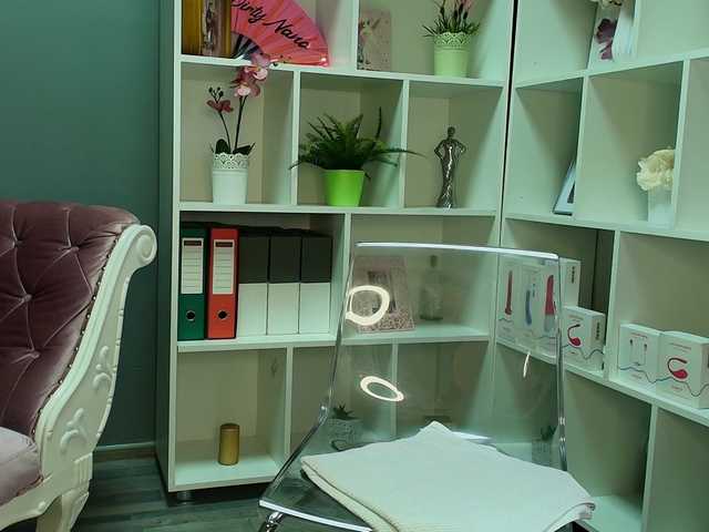 Bellawhite69 live cam on BongaCams