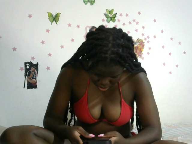 Lilnicky-1 live cam on BongaCams