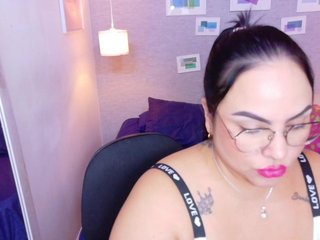 curvy-sexyvalen Porn Show