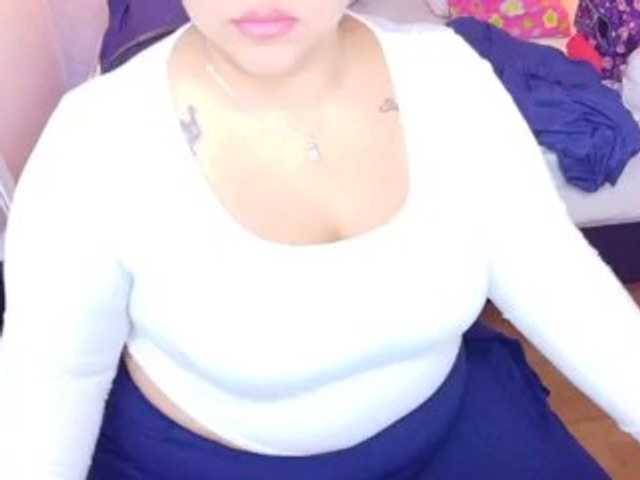 curvy-sexyvalen