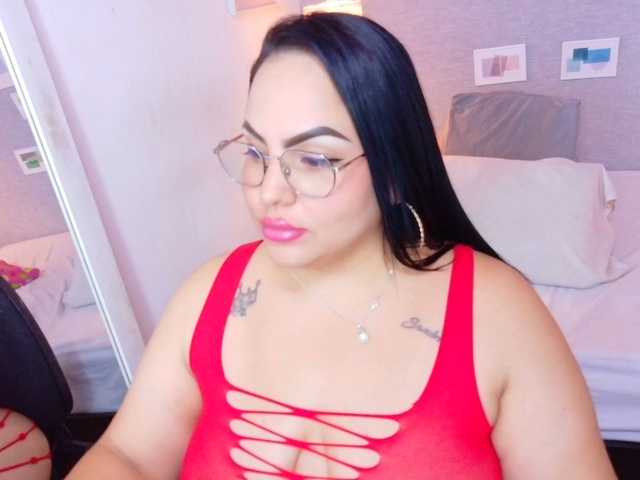 curvy-sexyvalen