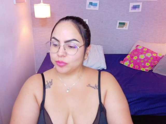 curvy-sexyvalen