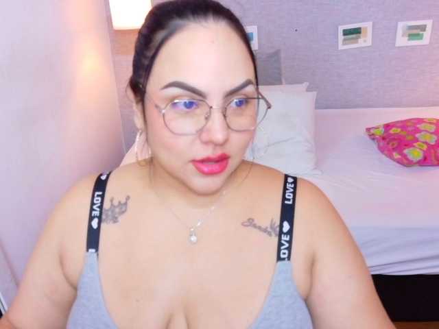 curvy-sexyvalen