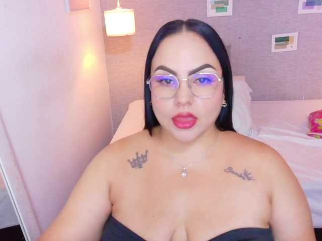 curvy-sexyvalen