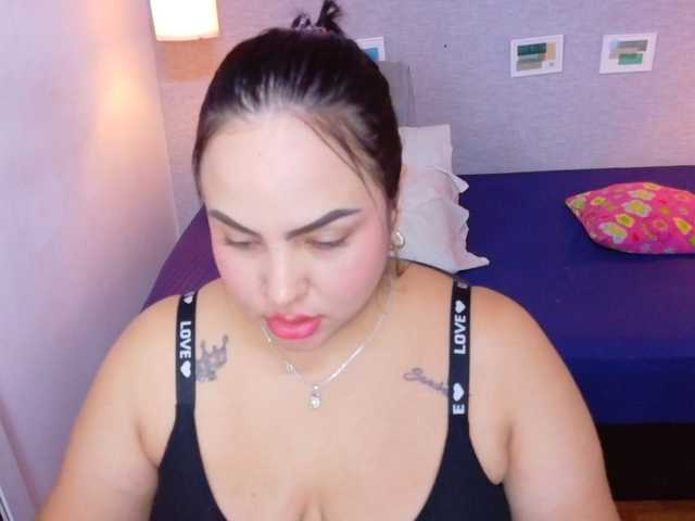 curvy-sexyvalen