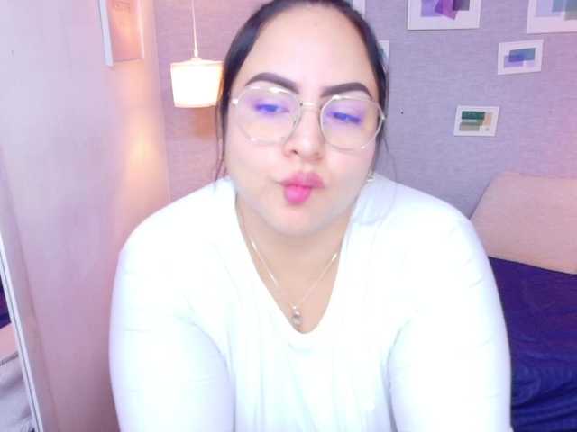 curvy-sexyvalen