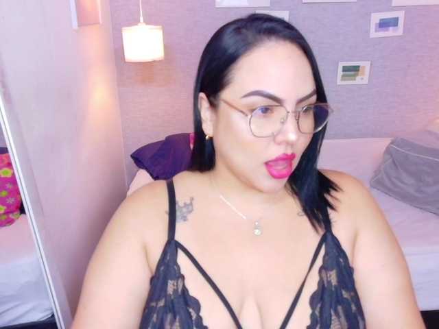 curvy-sexyvalen
