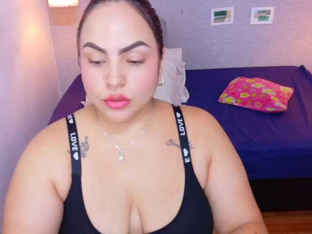 curvy-sexyvalen