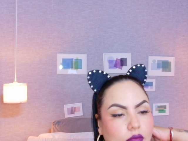 curvy-sexyvalen