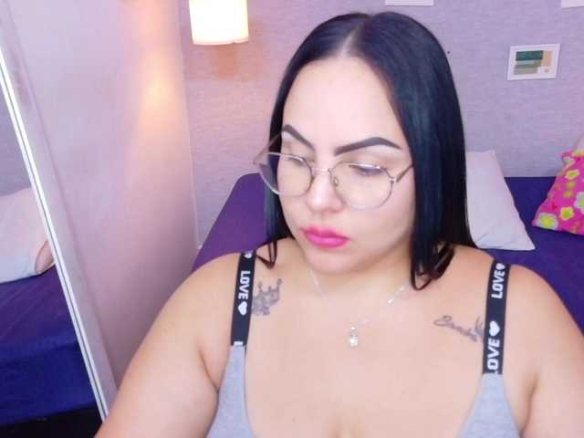 curvy-sexyvalen