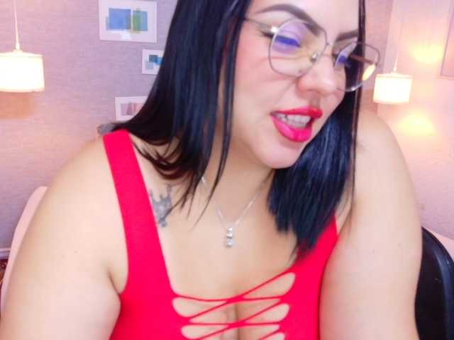 curvy-sexyvalen
