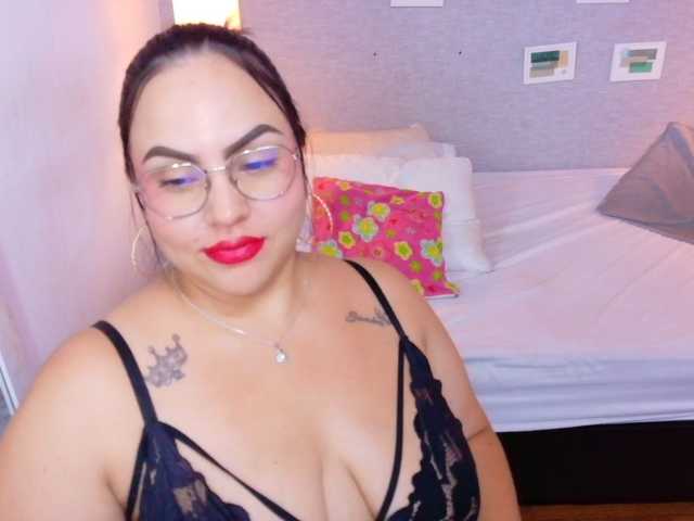 curvy-sexyvalen