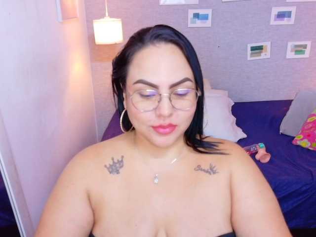 curvy-sexyvalen