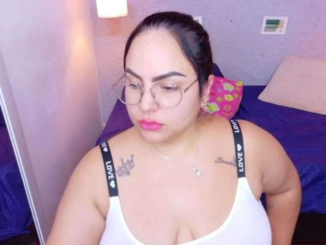 curvy-sexyvalen