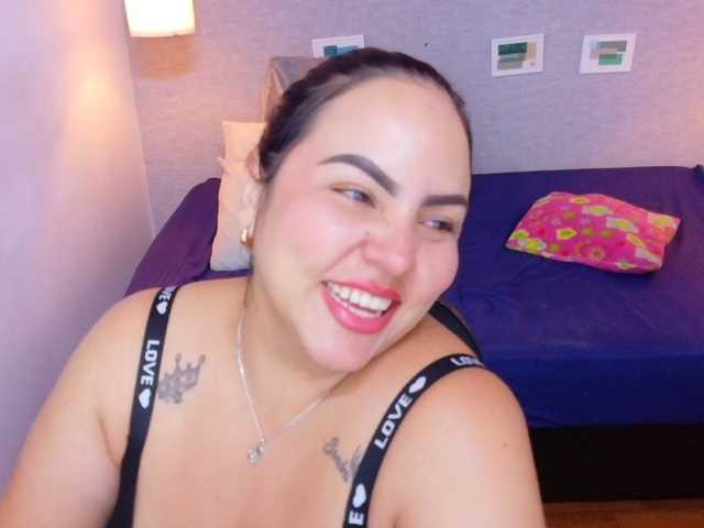 curvy-sexyvalen