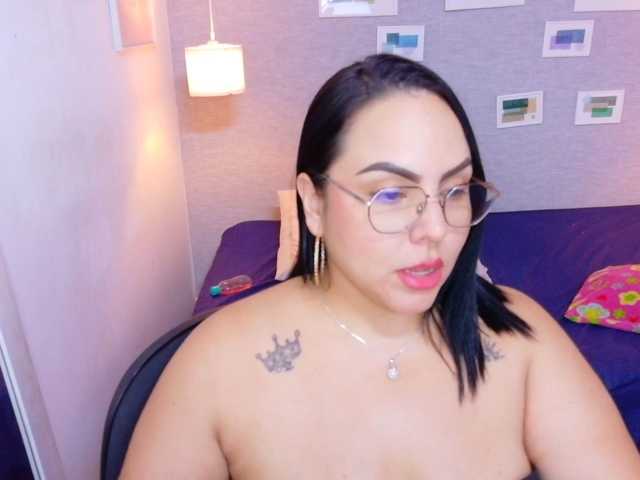 curvy-sexyvalen