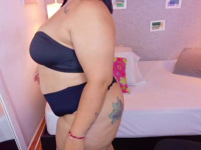 curvy-sexyvalen