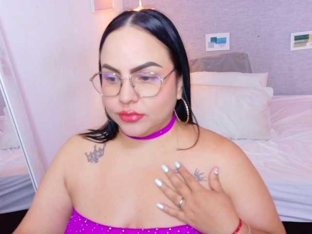 curvy-sexyvalen