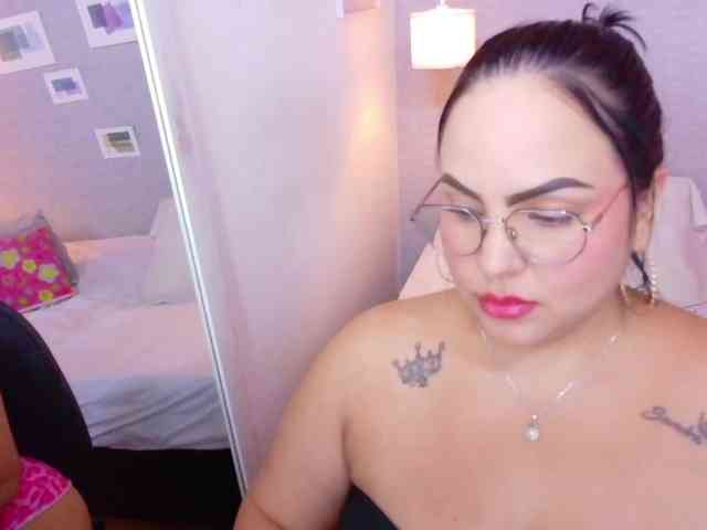 curvy-sexyvalen curvy-sexyvalen