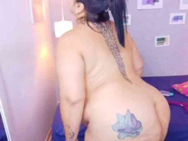 curvy-sexyvalen webcam