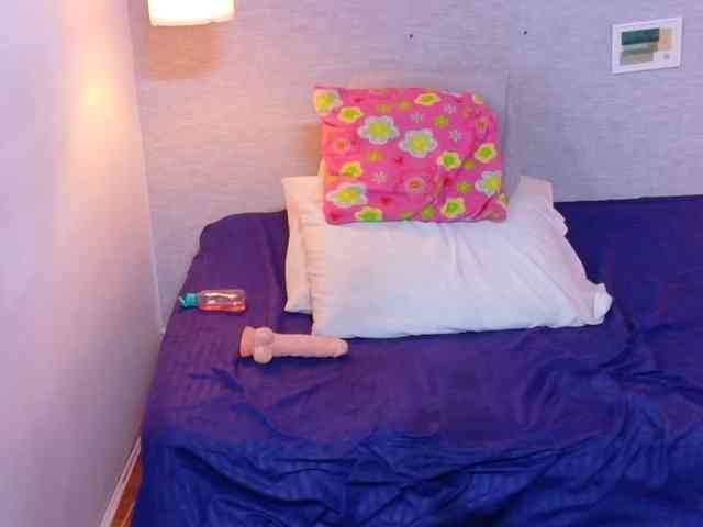 curvy-sexyvalen webcam