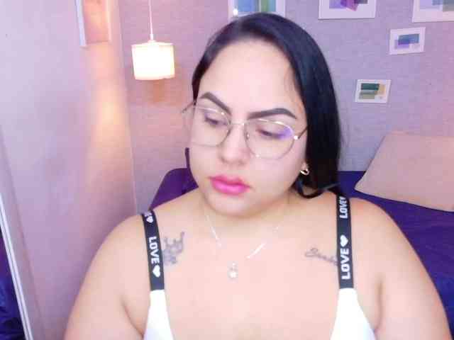 curvy-sexyvalen webcam