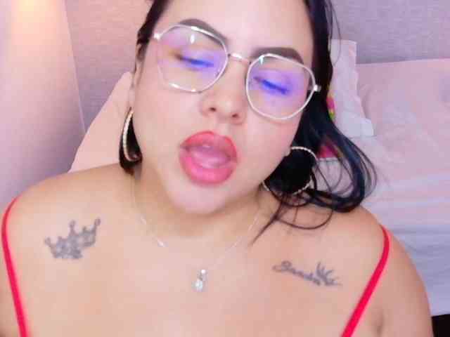 curvy-sexyvalen curvy-sexyvalen