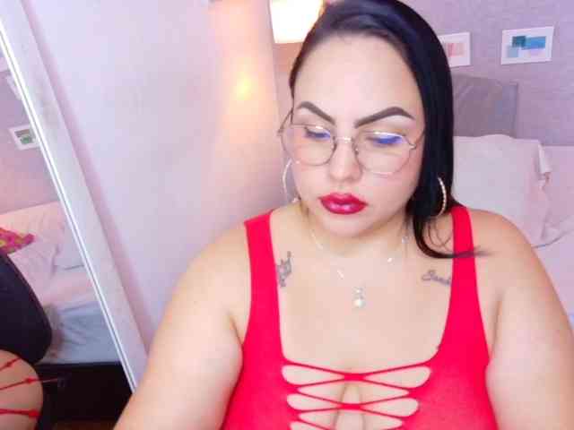 curvy-sexyvalen curvy-sexyvalen