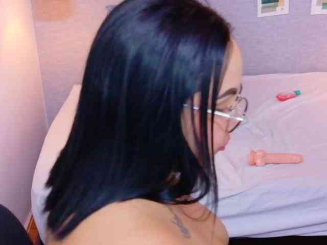 curvy-sexyvalen