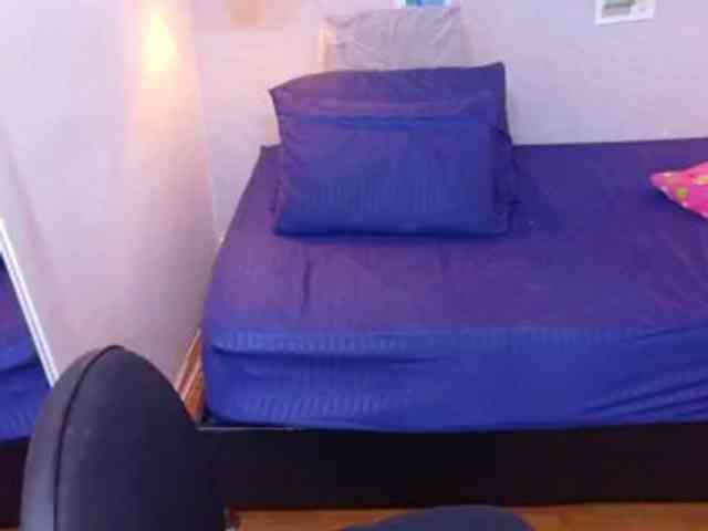curvy-sexyvalen webcam