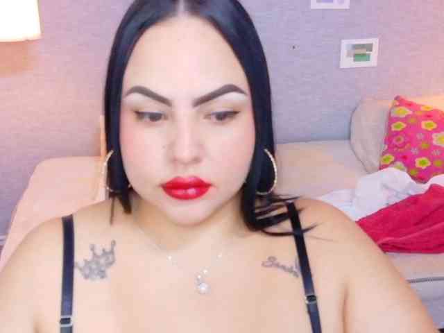 curvy-sexyvalen curvy-sexyvalen