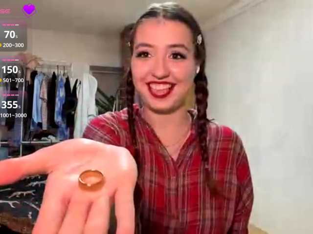 MaritzaDevaughan live cam on BongaCams