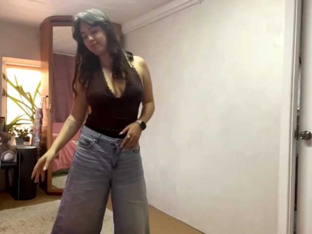 MaritzaDevaughan live cam on BongaCams