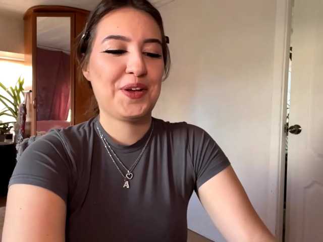 MaritzaDevaughan live cam on BongaCams
