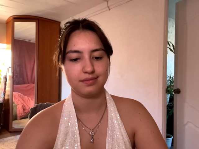 MaritzaDevaughan, en vivo ahora en BongaCams