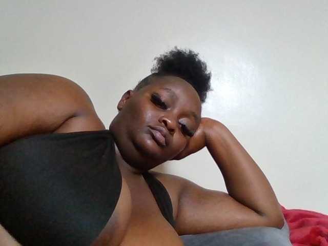 Wildebony1, live now on BongaCams