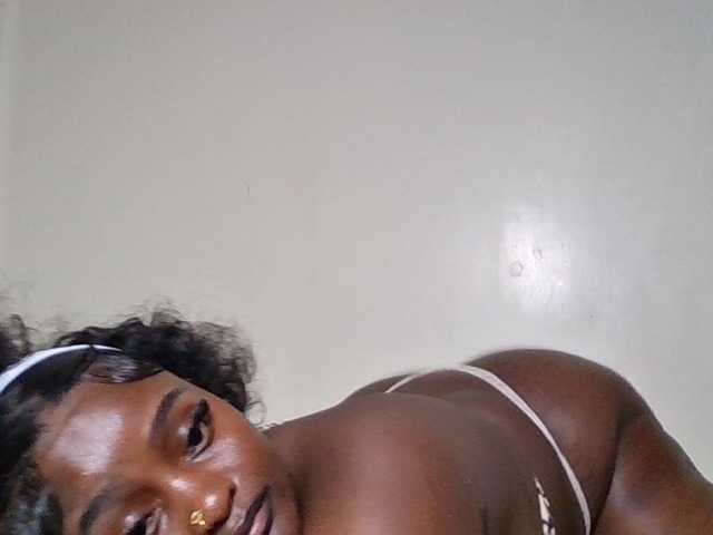 Wildebony1 live cam on BongaCams
