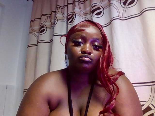 Wildebony1 live cam on BongaCams