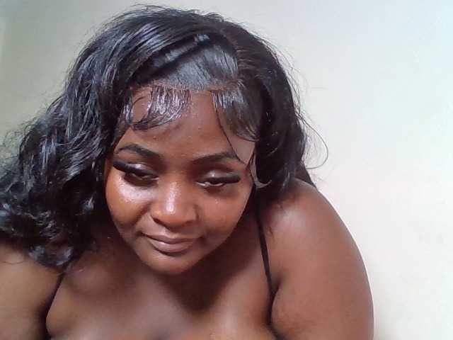 Wildebony1 live cam on BongaCams