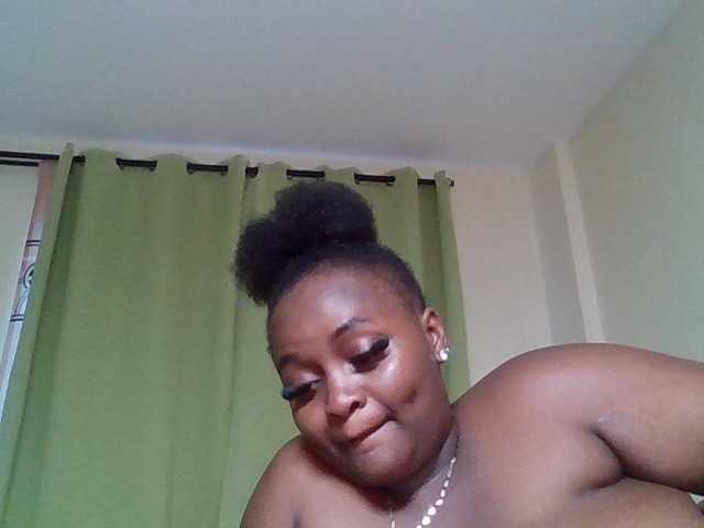 Wildebony1 live cam on BongaCams