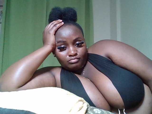 Wildebony1 live cam on BongaCams
