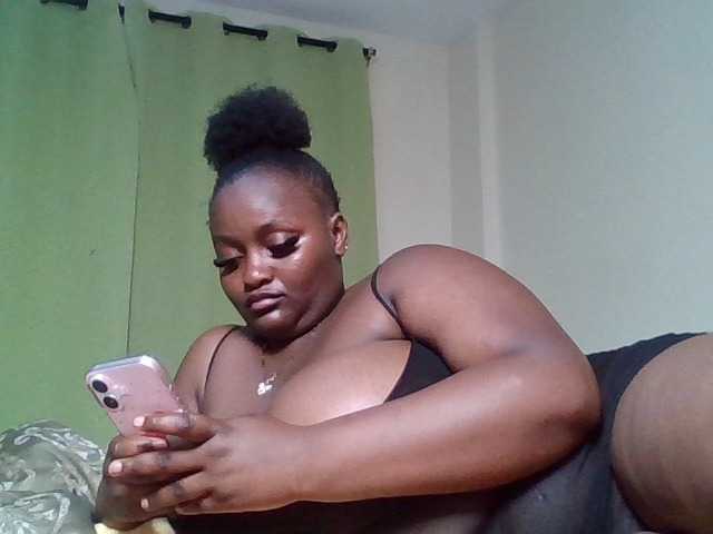 Wildebony1 live cam on BongaCams